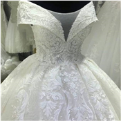 WEDDING GOWN