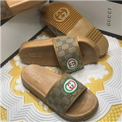 MEN FASHION SLIPPERS